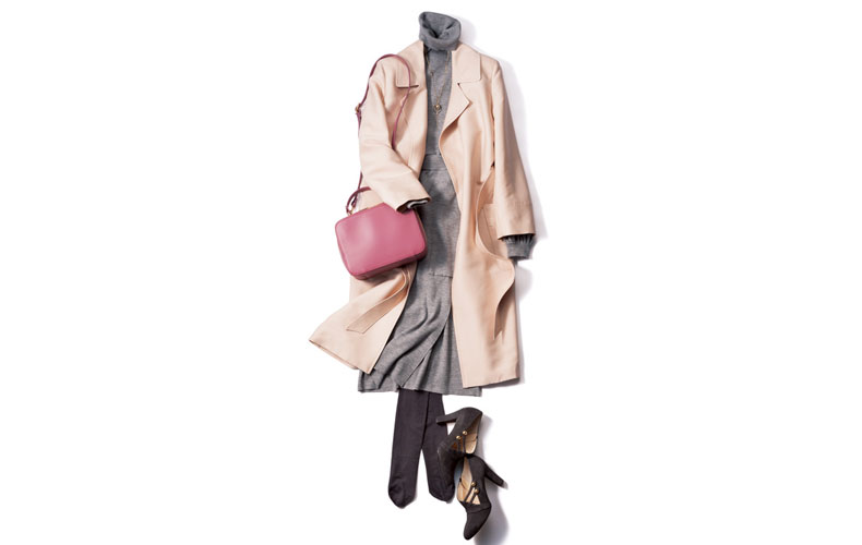 【1】タートルニット×グレーのスカート×ピンクのコート
