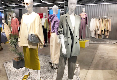 Gu でこの春買うべきものは 春夏 展示会レポート Domani