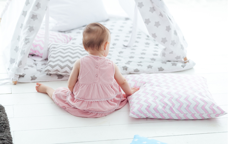 新生児　枕新生児枕必要赤ちゃん枕役割使うときの注意点選び方ポイント