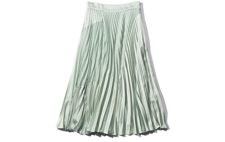 春までずっと使える ペールグリーンの プリーツスカート がかわいすぎ Domani