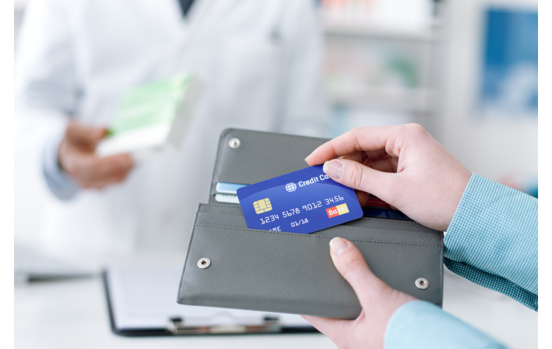 クレジットカードの利用限度額を知ろう 限度額の決まり方 引き上げのルール 変更方法も紹介 Domani