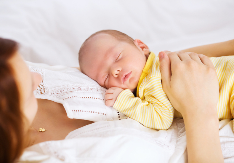 産褥期　ママ　体　身体　変化　過ごし方　方法