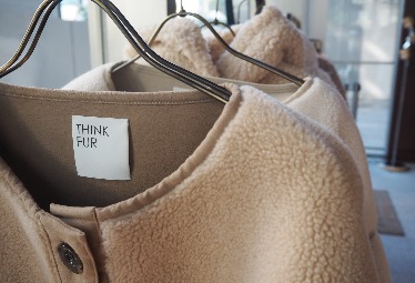 今秋デビュー！エコファーのコートは「THINK FUR」で手に入れる | Domani