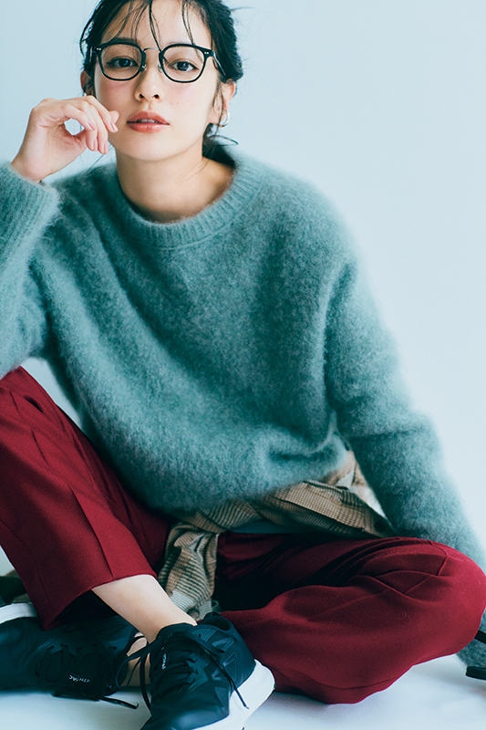 トップスの意味って アウターとの違いは おすすめのトップスコーデも一緒にご紹介 Domani