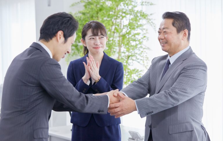 「幸いに存じます」はどんなときに使える言葉?使い方や例文、類語を解説 | Domani
