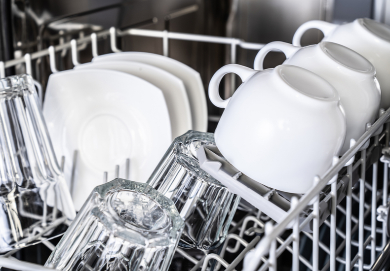 食洗機 食器洗浄機 掃除 簡単 予防 防止 対策 手入れ   