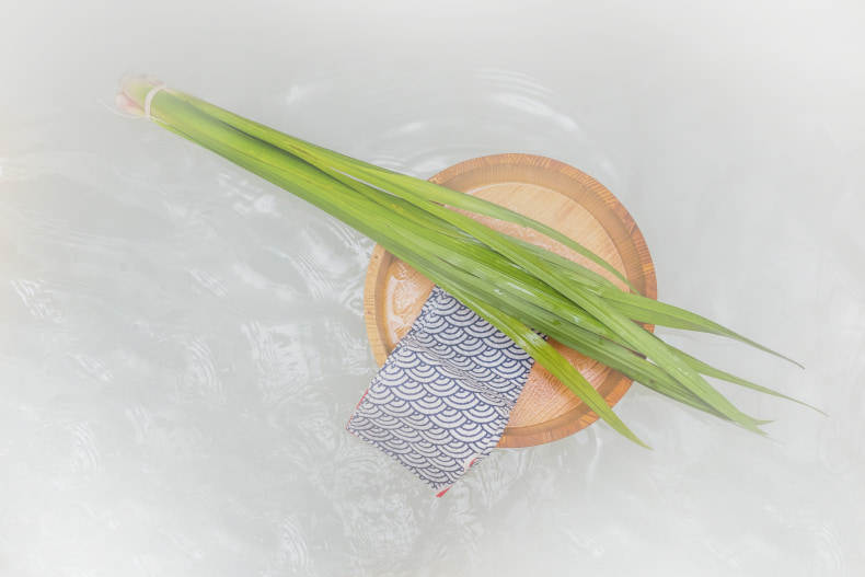 季節湯　5月の季節湯　5月のお湯　菖蒲をお風呂に　菖蒲湯　菖蒲風呂　端午の節句　お風呂
