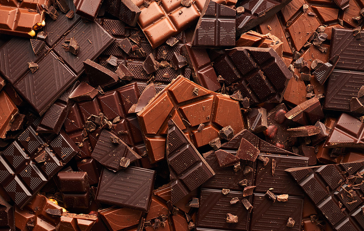 チョコレートの糖質やカロリーは？ダイエット中食べてもOKなチョコレートとは | Domani