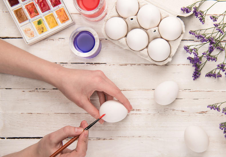 卵の殻 活用法 リサイクル 再利用 モザイクアート 子ども