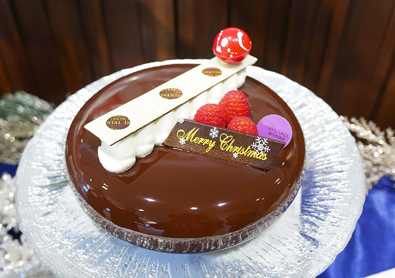 ホテル インターコンチネンタル 東京ベイのクリスマスチョコレートケーキ