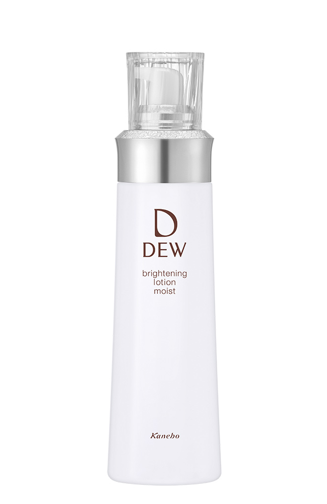 DEWの白いボトルの化粧水