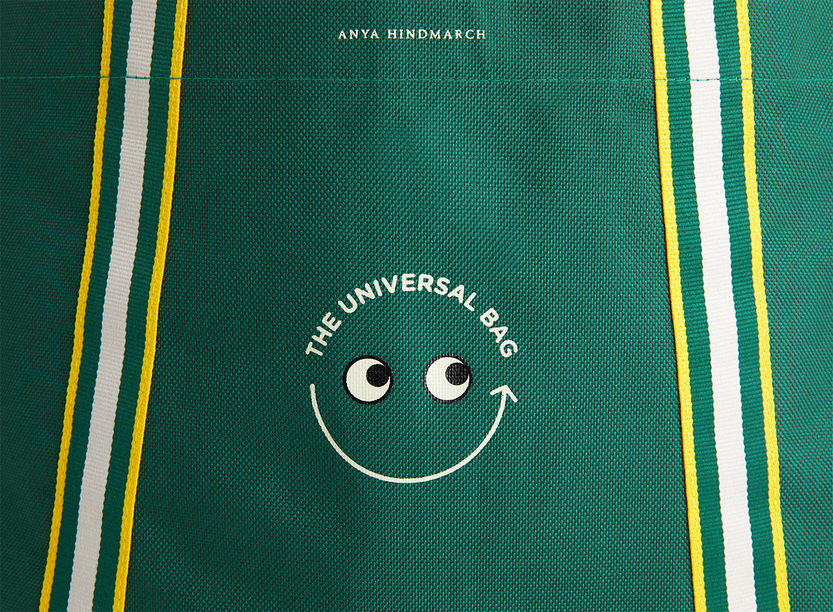 アニヤ・ハインドマーチとナショナル麻布のコラボ商品、Universal Bagの