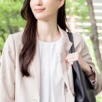 ロングヘアのビジネスウーマンの写真