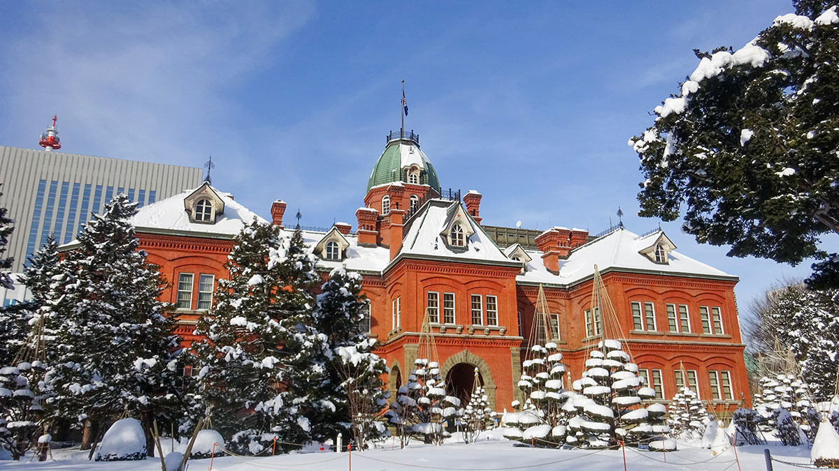 雪景色の旧北海道庁舎