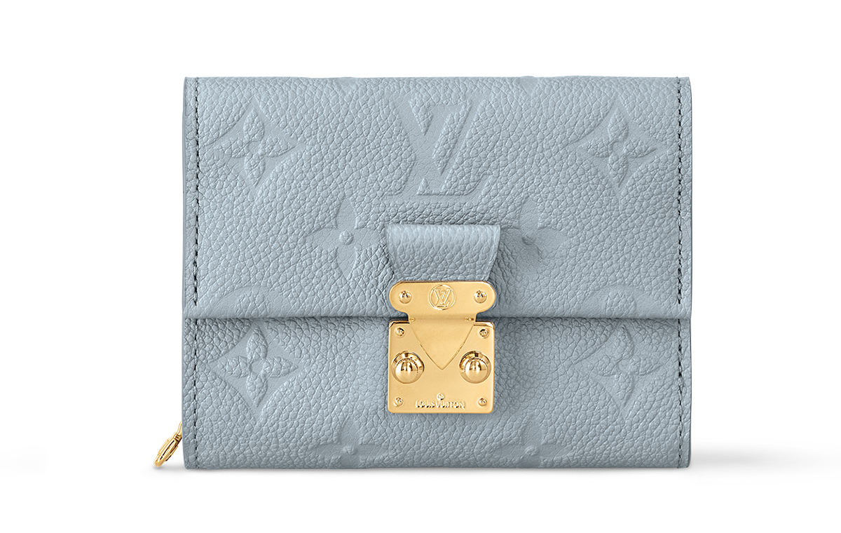 ルイ・ヴィトン　水色のフラップ付き財布　正面写真