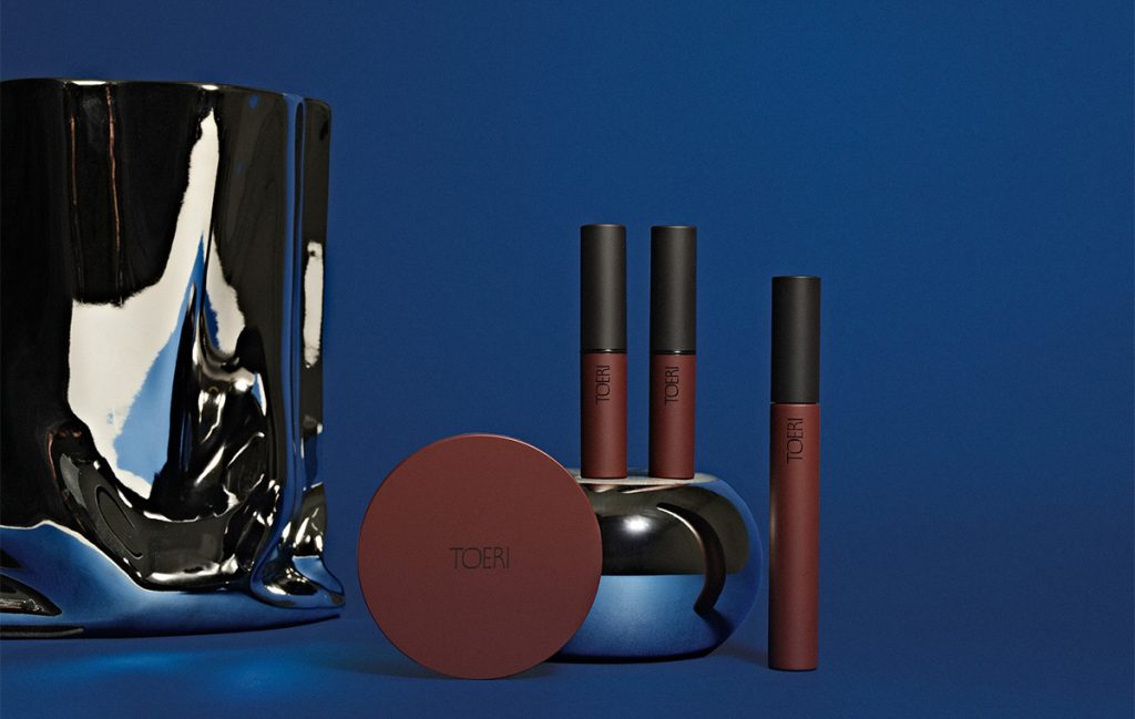 時短で今どき顔!大人世代の日常メイクに活躍する【TOERI(トーリ)】のコスメ Domani