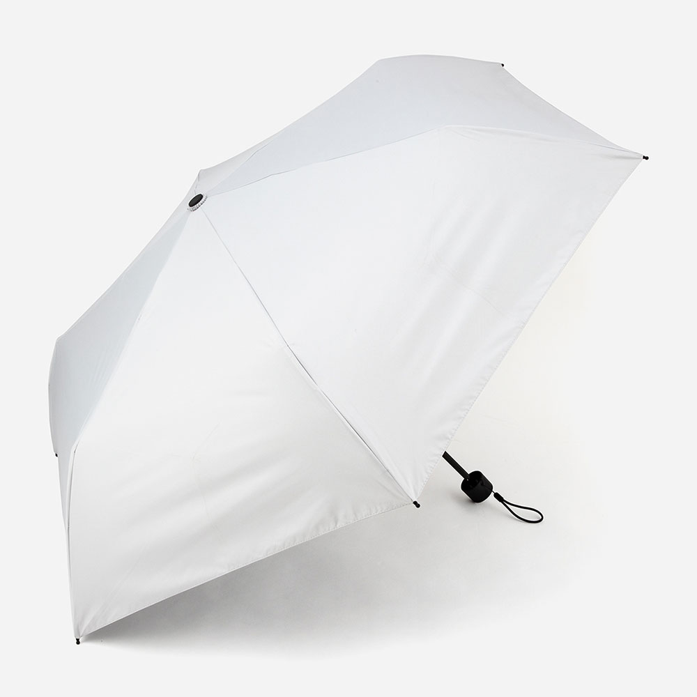 白い傘