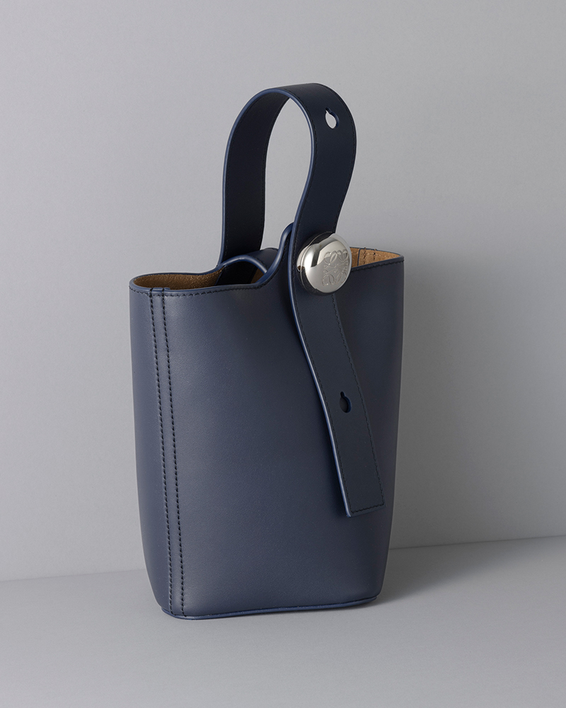 LOEWE ペブル バケットバッグ ミニ