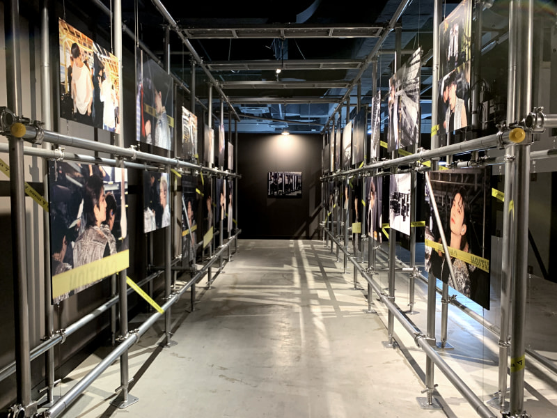 SEVENTEEN EXHIBITION