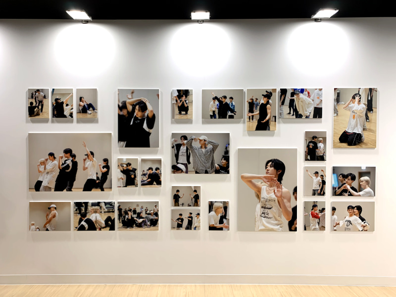 SEVENTEEN EXHIBITION