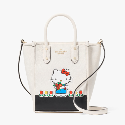 ▲HELLO KITTY x kate spade new york mini tote￥60,500