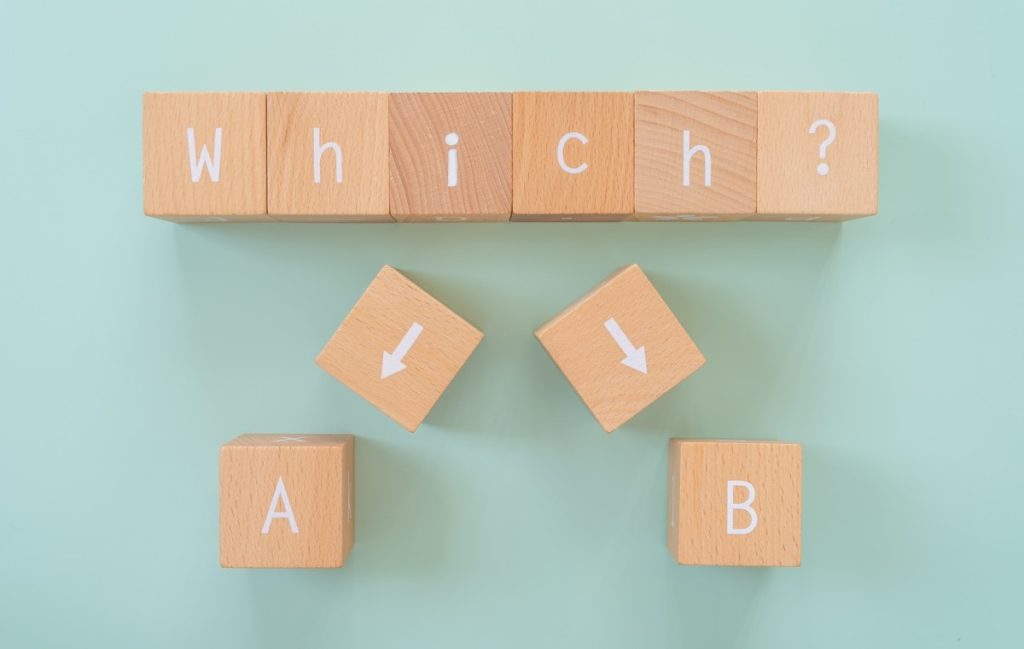 「吟味」とは? 意味、使い方、類義語、英語表現までを丁寧に解説 | Domani