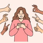 髪の長い女性