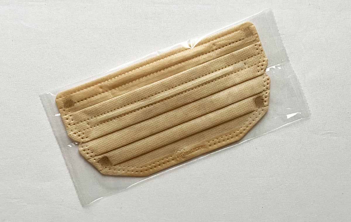 ダイソーの「美フィットマスク」