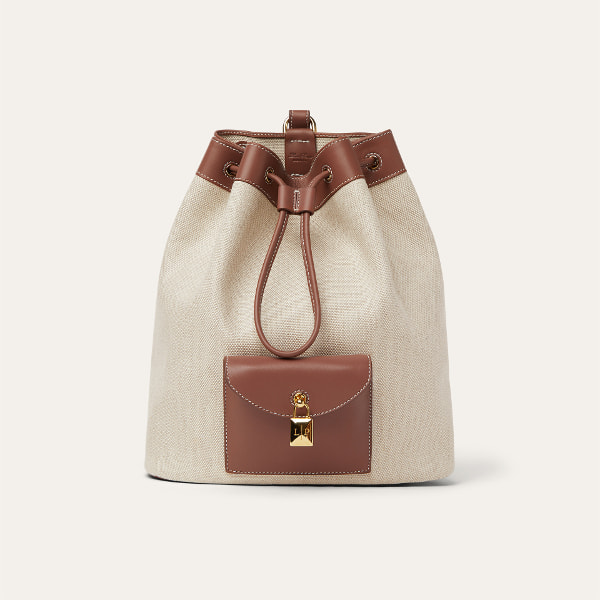 ▲エクストラ・ドローストリング・バックパック¥541,200