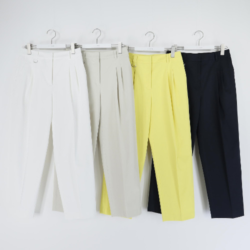 ▲シェルドライパンツ¥36,300 カラー:白・ベージュ・黄色・紺