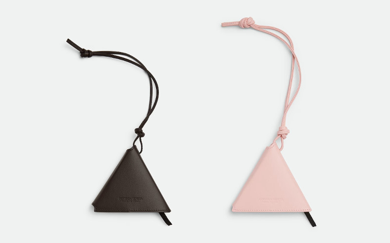 ▲ストラップ ミニ ノートブック チャーム 各¥51,700