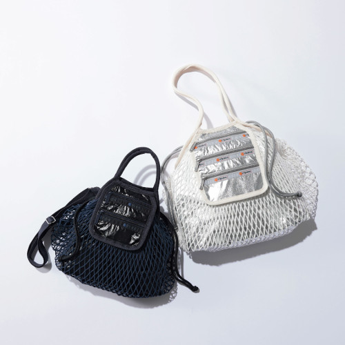▲SM Net Shoulder Bag￥19,800 MED Net Tote Bag￥25,300 カラー：Fish Net Silver Foil、Fish Net Black Foil