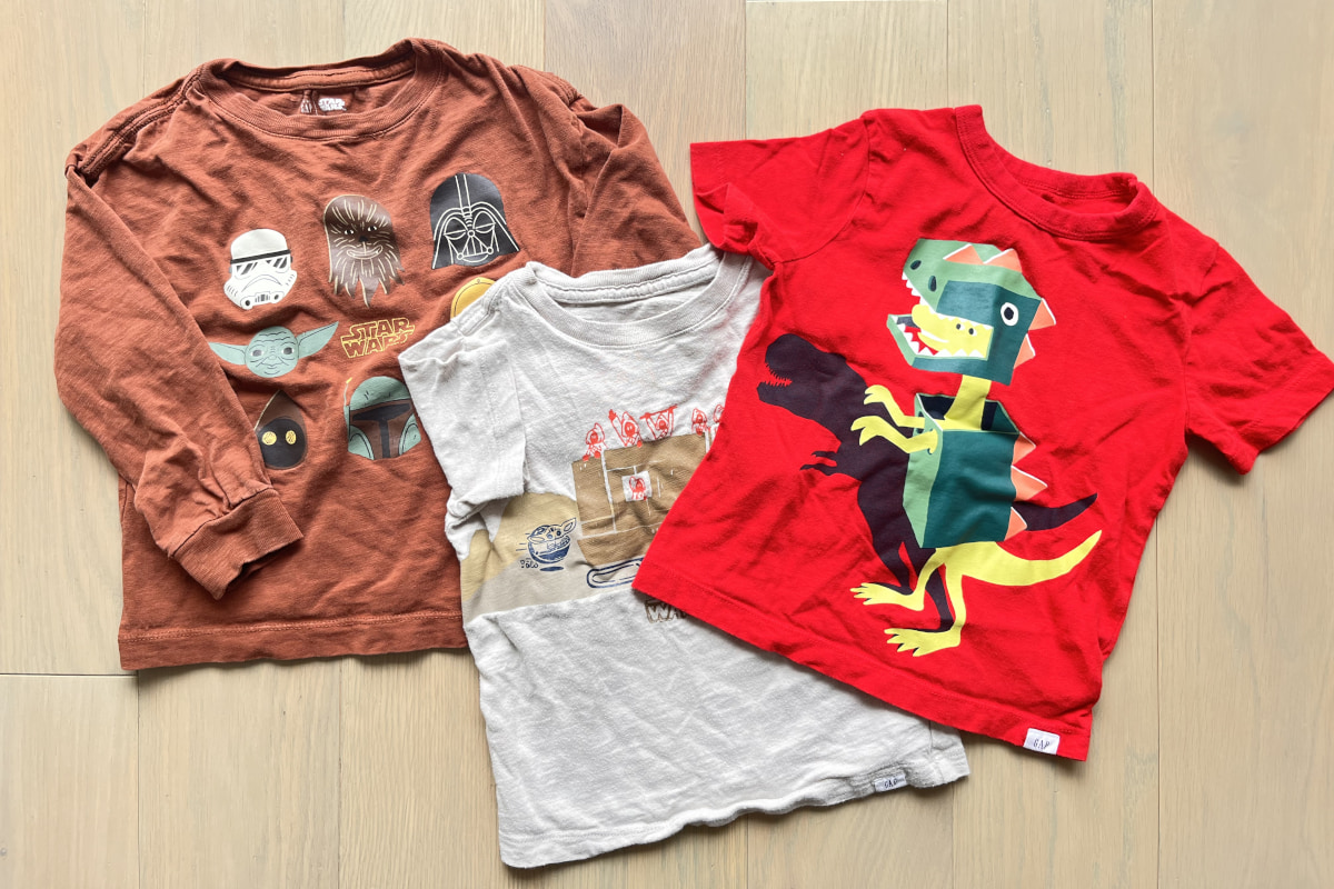 Tシャツの平置き写真
