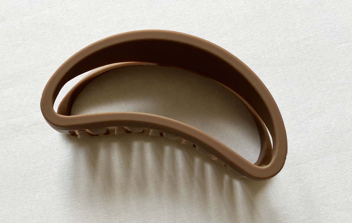 ダイソーの「ヘアクリップ（ピンク）」