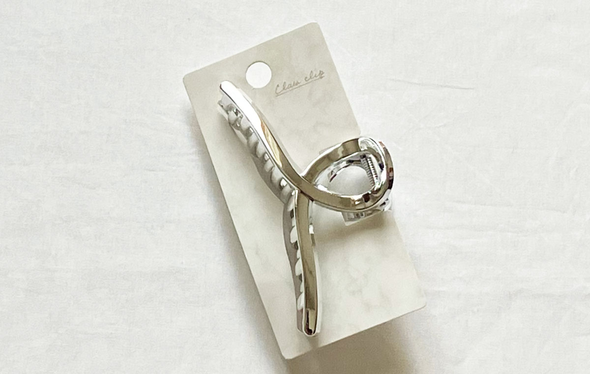 ダイソーの「ヘアクリップ（シルバー）」