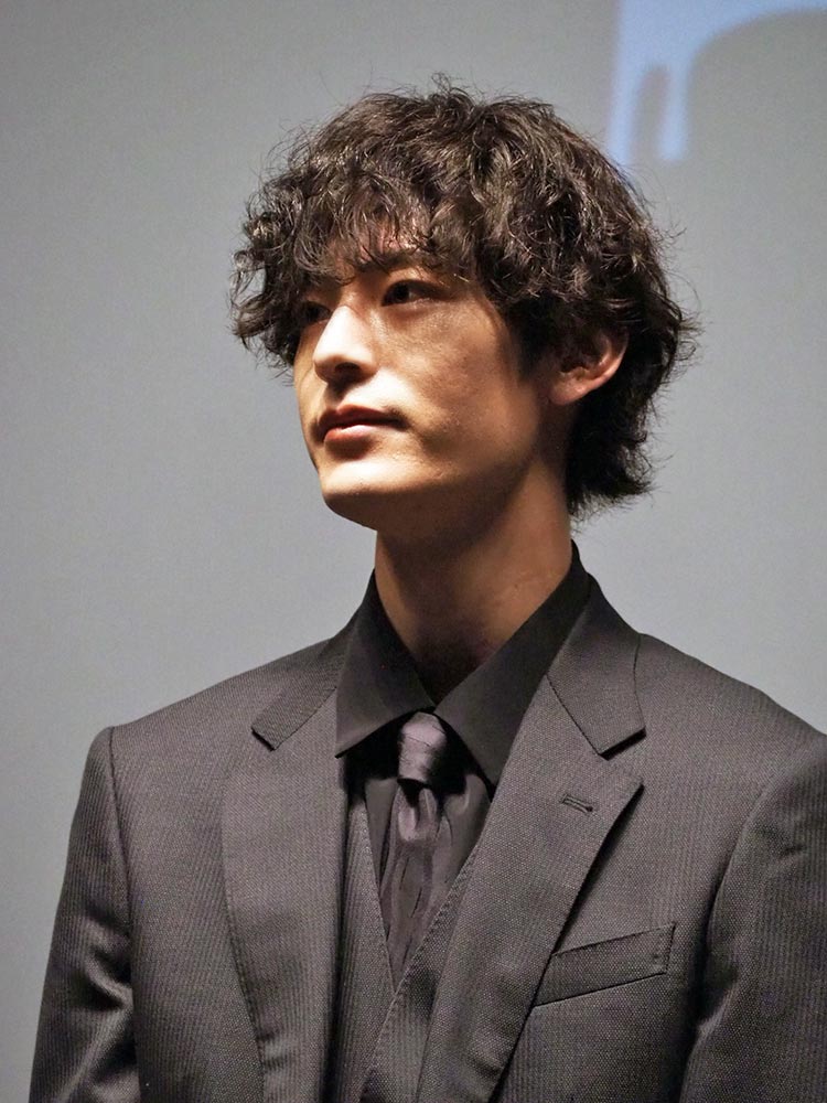 塩野瑛久さん