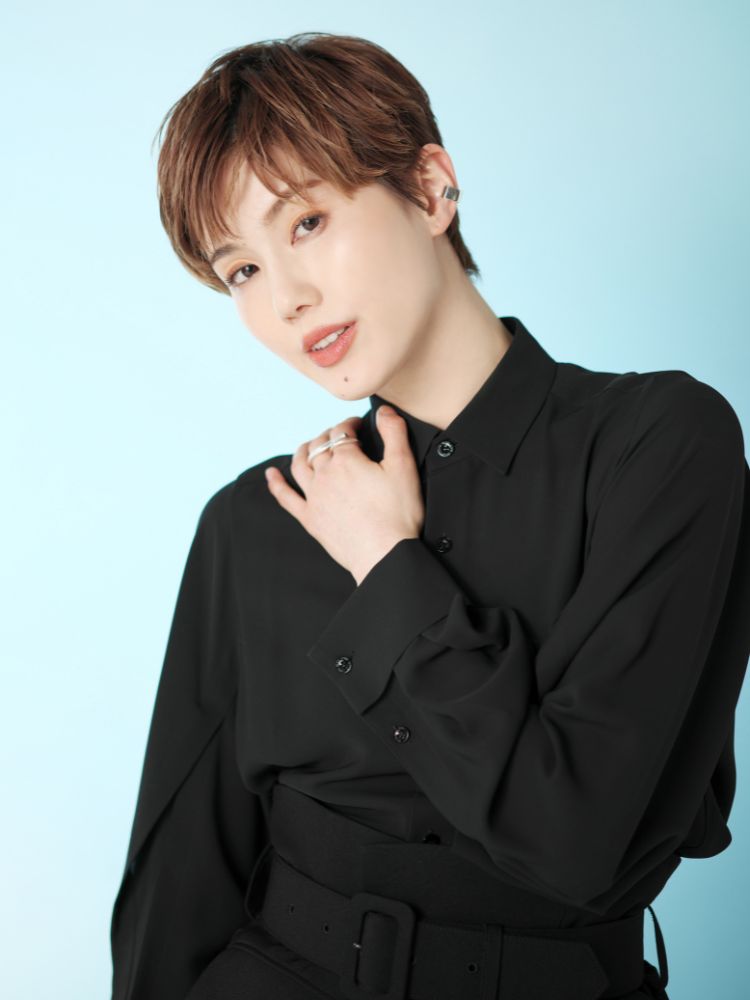 彩風咲奈