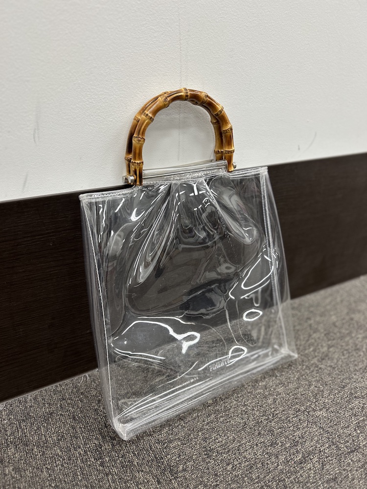 “PIMENTE”のバンブーハンドルトート