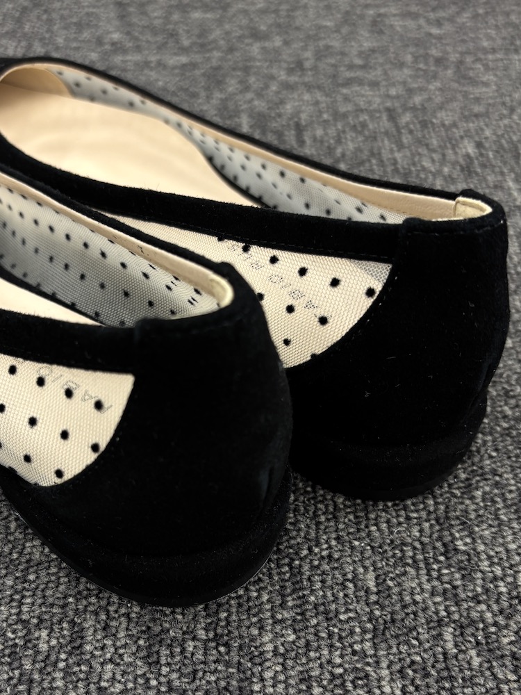 ほんのり肌が透けるドット柄チュール