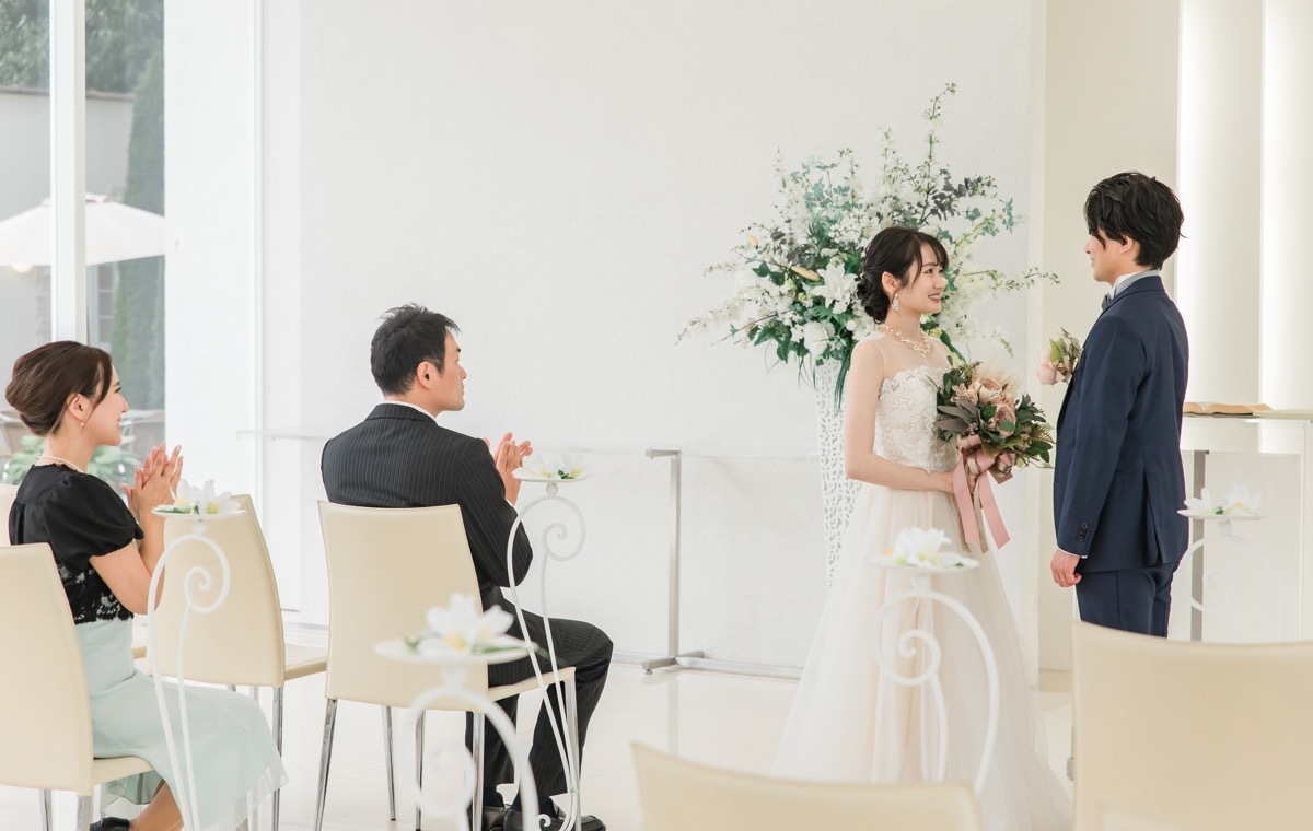 新郎新婦とゲスト