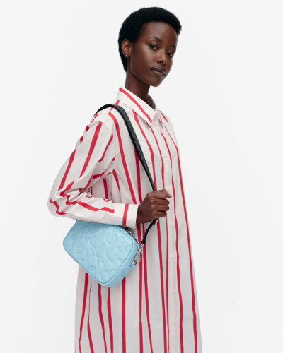 ソフト グラタ ショルダーバッグ着用例