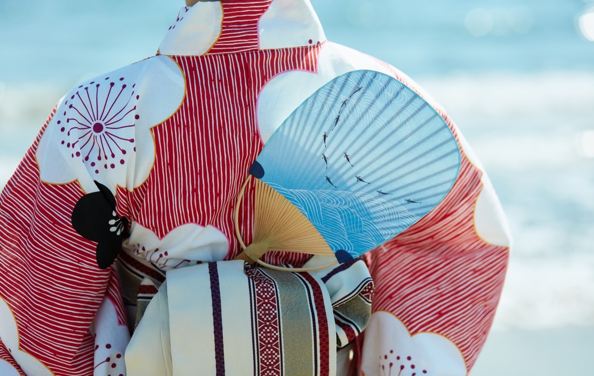 綿の浴衣 後ろ姿