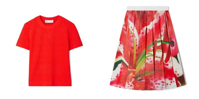 Tモノグラム ジャガード セーター￥55,000、プリント ツイル スカート￥143,000