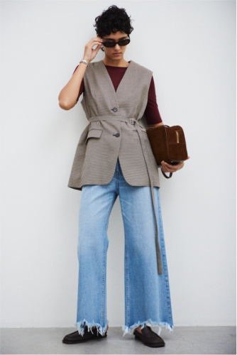 ベスト×デニム