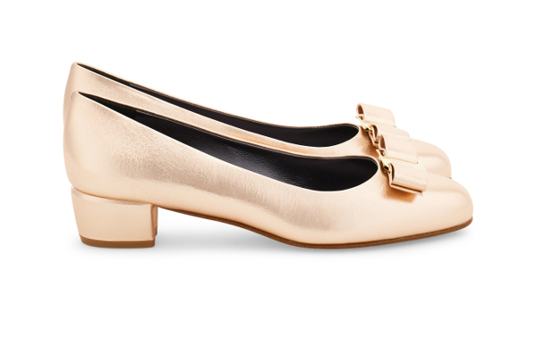 ヴァラ　ゴールド