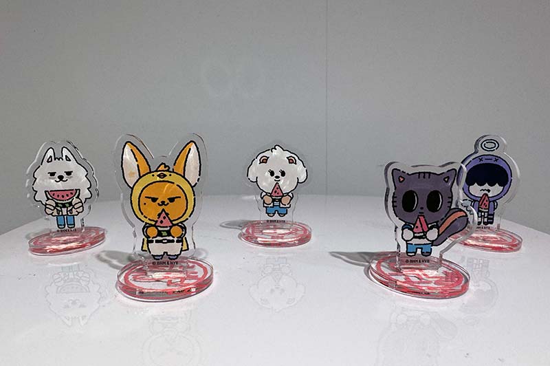 PPULBATUのミニアクリルスタンド