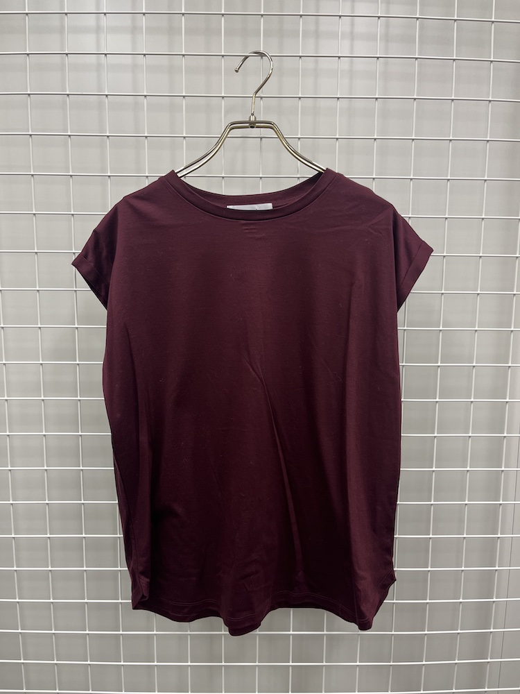 “マイストラーダ”のシンプルカットソー