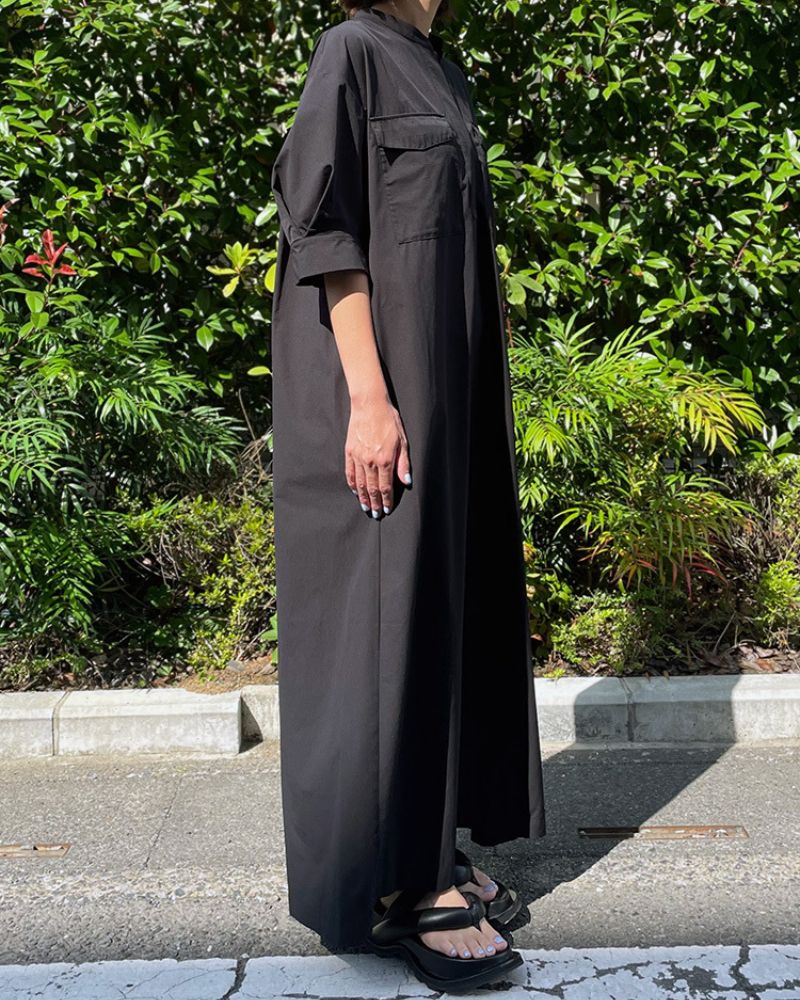 ジル・サンダルを履くエディター村井氏