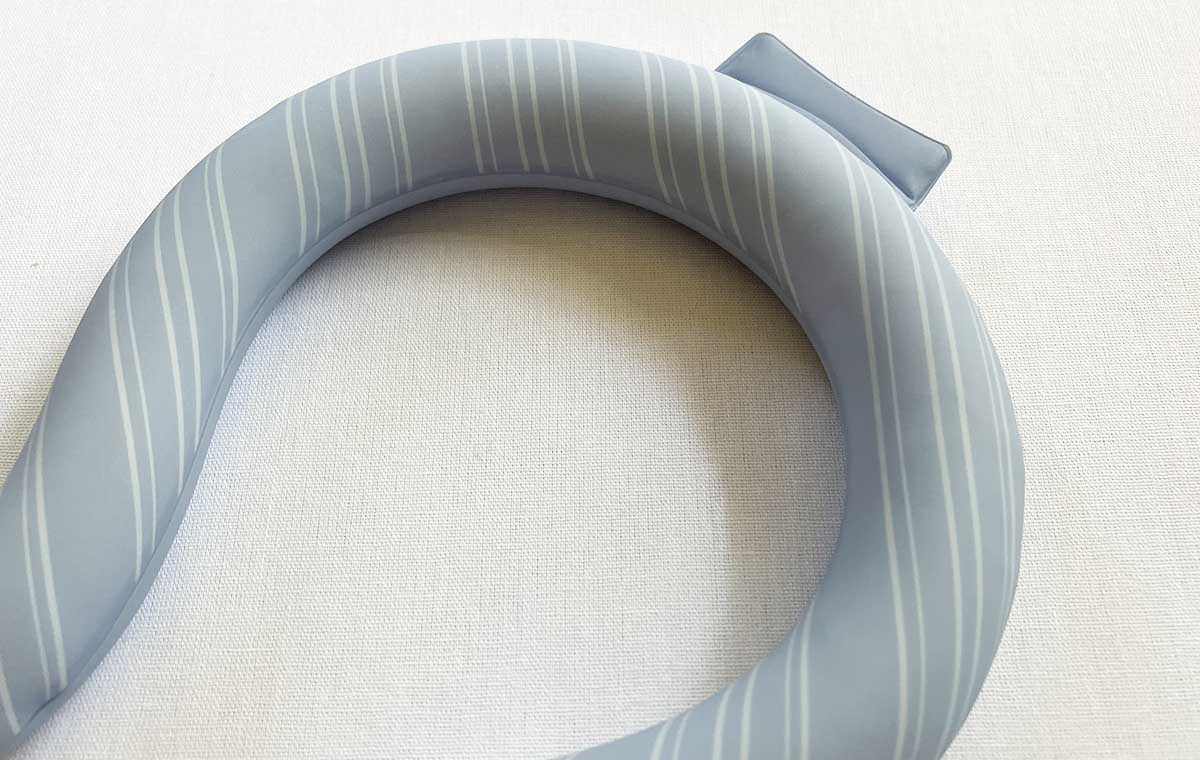 ダイソーの「クールネックバンド（S）」