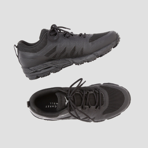 MIZUNO HIKING SHOESブラック